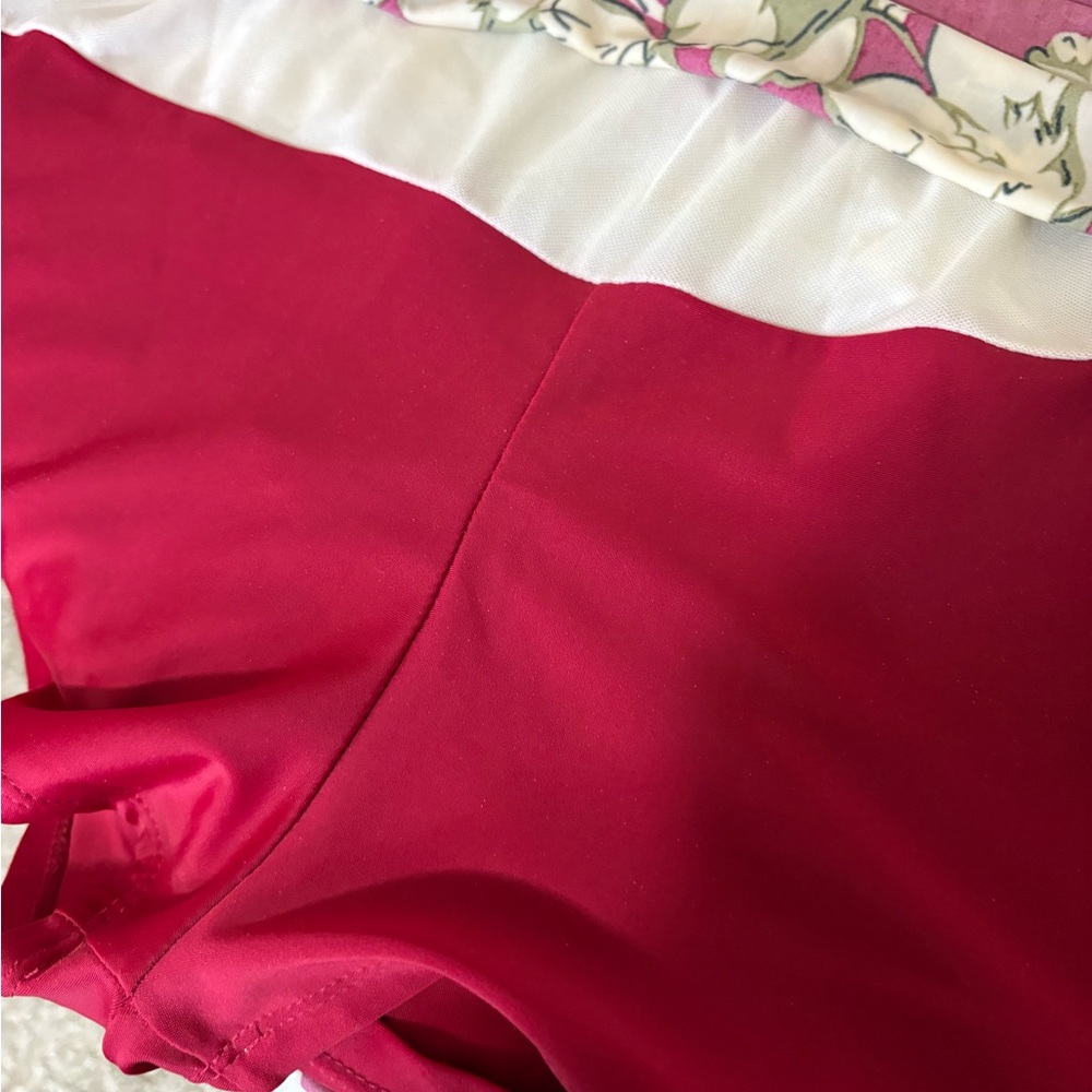 Boutique Floral Red & Cream Fit-and-Flare Swimsuit with Built in Shorts Size XL - Picture 15 of 15